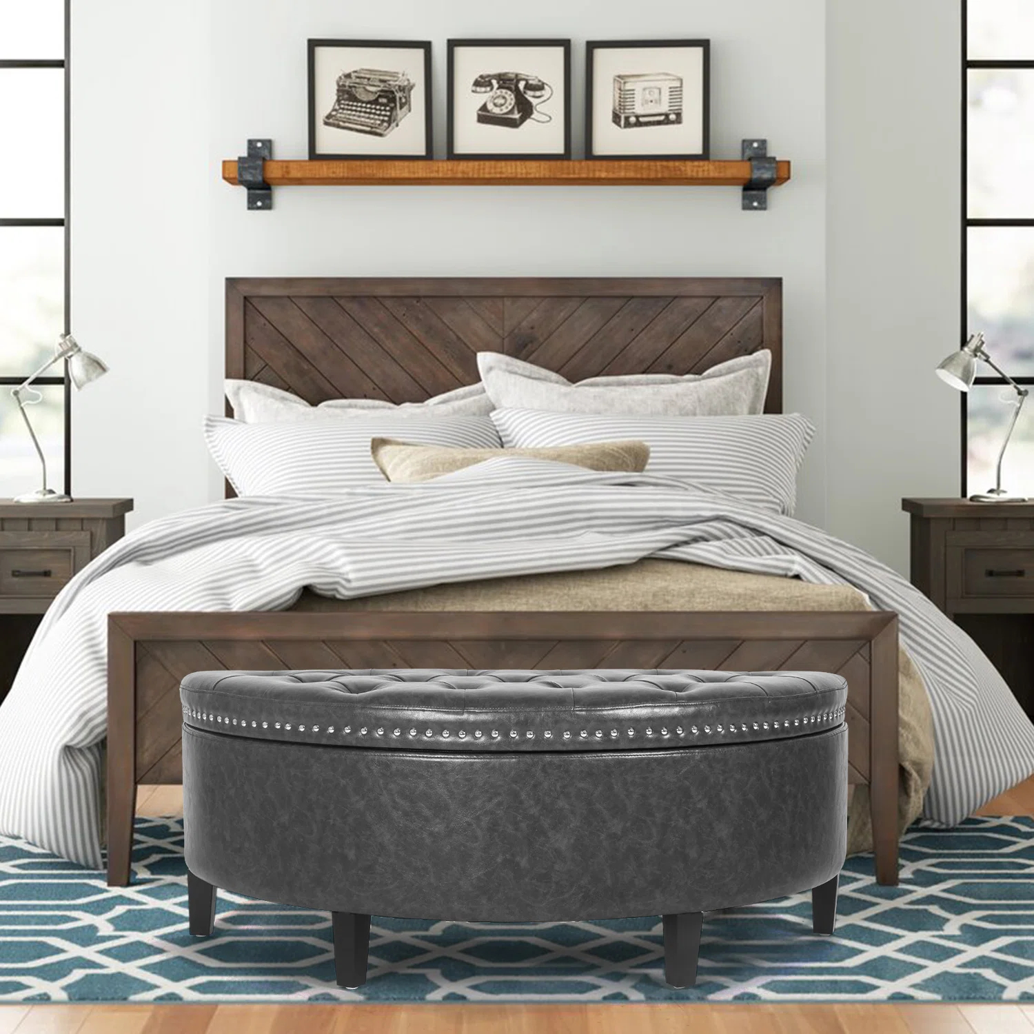 【Furniture】Roxann Upholstered Flip Top Storage Bench