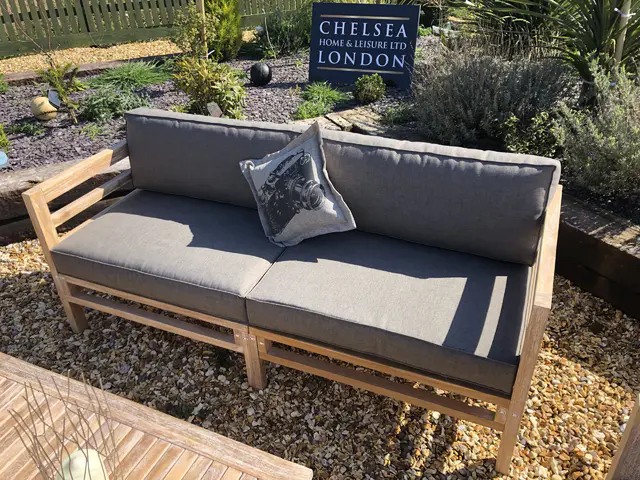 Teak Garden Sofa Combination with Coffee Table