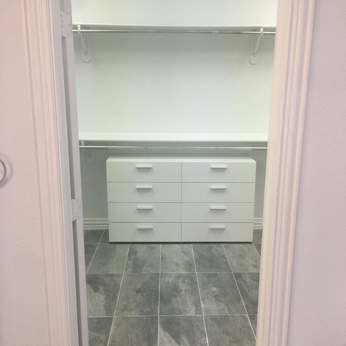 Farnhill 8 Drawer 55.12'' W Double Dresser