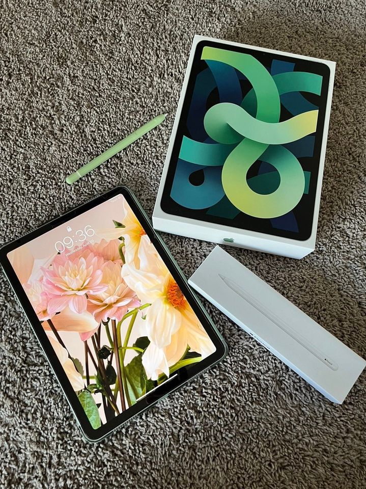 Apple 2022 iPad Air (10.9-inch, Wi-Fi, 256GB) - (5th generation)